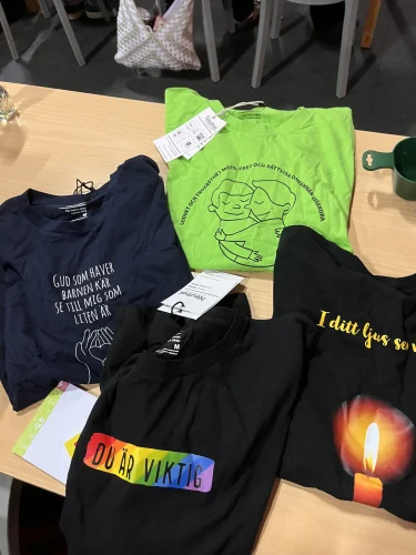 20250806_065952429_iOS